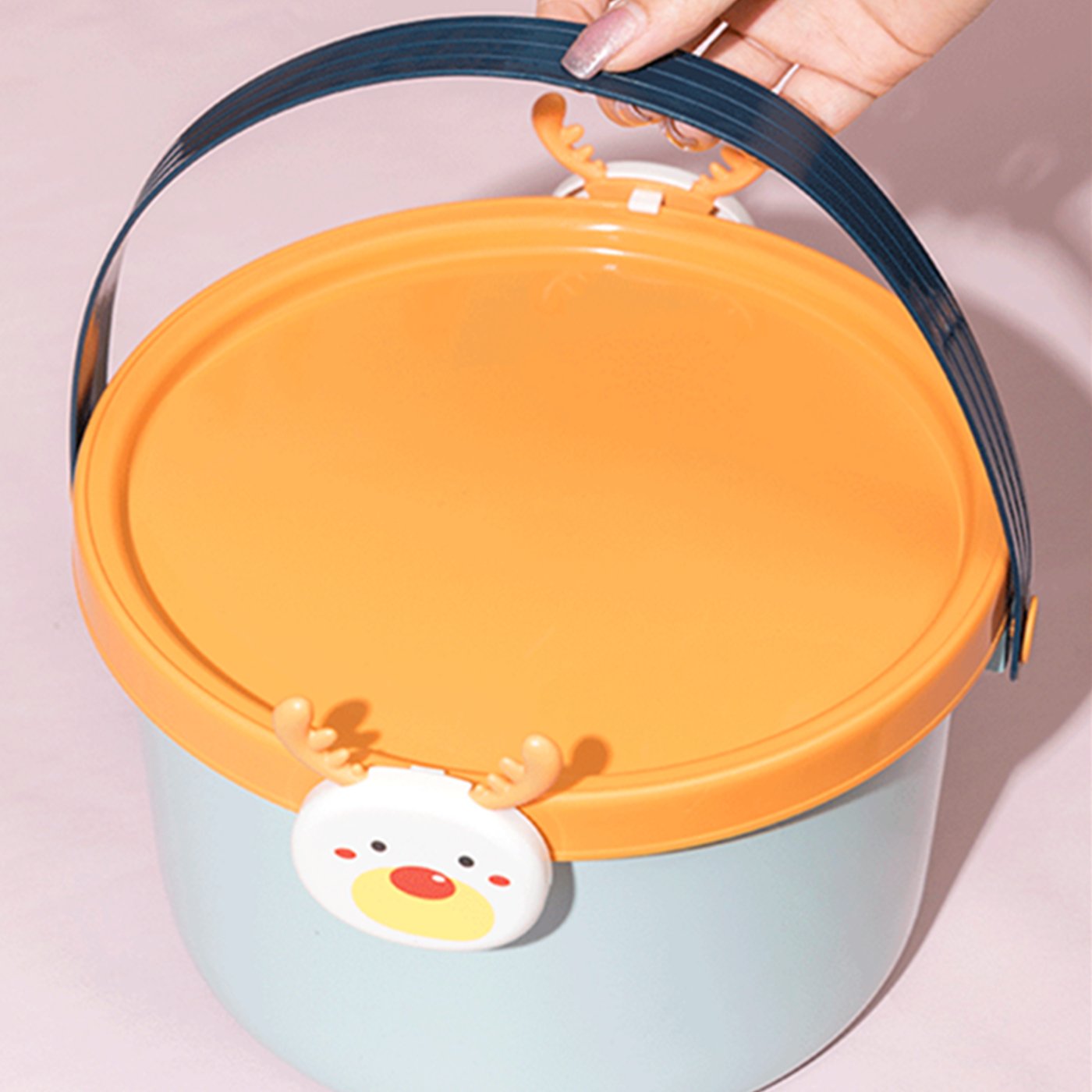 2021 Latest Collection Colourful Cartoon Plastic Kids Toy Storage Box with Lid for Daily Life