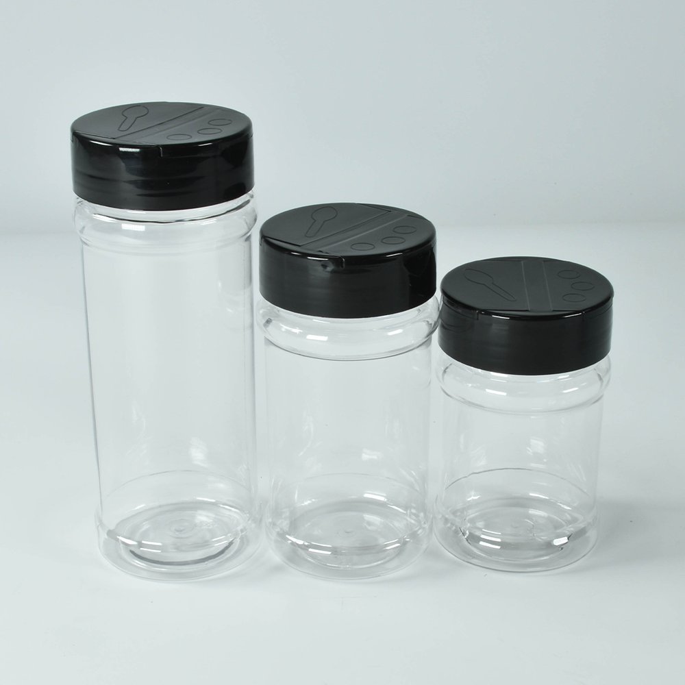 Wholesale Disposable Plastic Food Storage Packaging Container Jar Food Grade Big Spice Seasoning Empty Bottle with shaker lid
