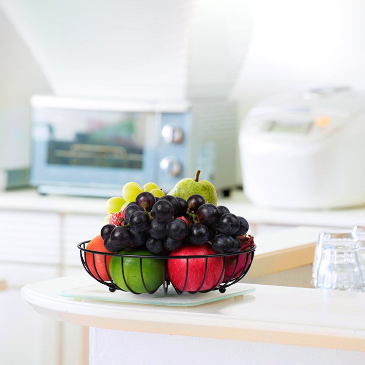 New Nordic iron art double layer fruit basket snack storage fruit tray metal fruit basket restaurant home storage basket