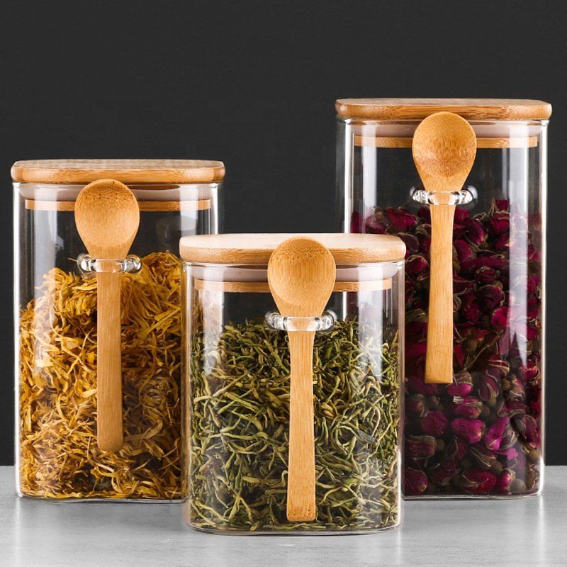 Custom Square Borosilicate Glass Spice Storage Bottles & Jars with Bamboo Lids and Spoons