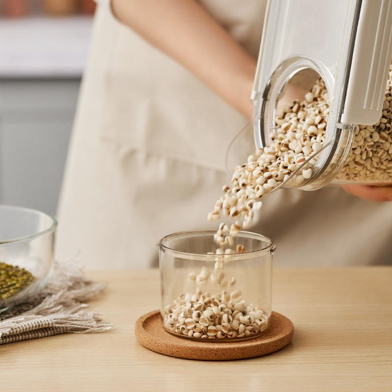 Hot sell Transparent PET Airtight Grain Jar Plastic Sealed Tank Rice Dry Food Cereal Storage Containers With Measuring Cup