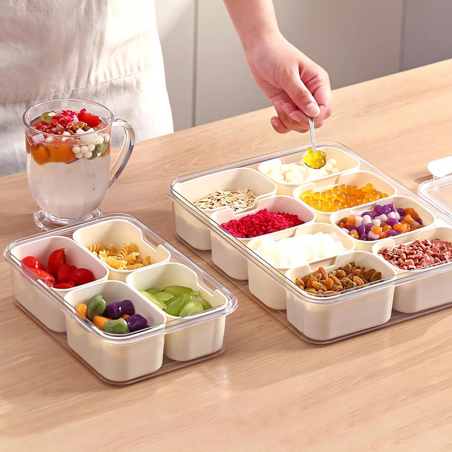 Chopped Salad Box Refrigerator Food Storage Box Portable Travel Charcuterie Board with Lid Divided Storage Containers for Picnic