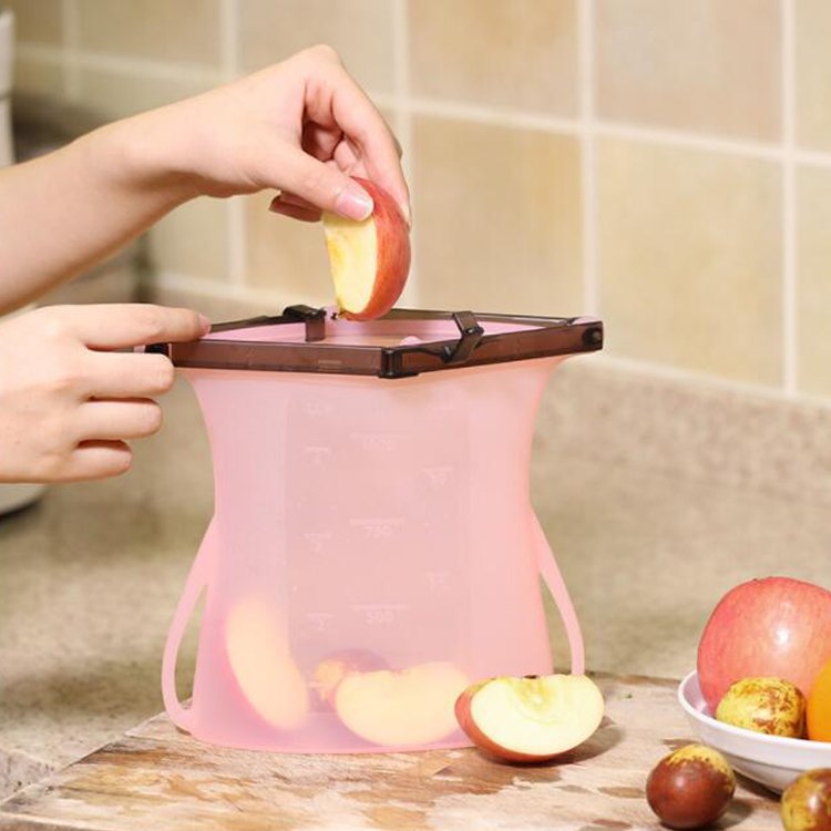 Home Organization Storage Reusable BPA Free Airtight Silicone Freezer Food Storage Bags for Marinate Food Fruit Cereal Sandwich