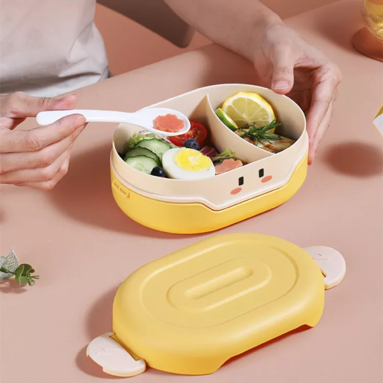 Children's Mini Cute Cartoon Food Storage School Portable Plastic Food Grade Japanese Lunch Box loncheras escolares kids