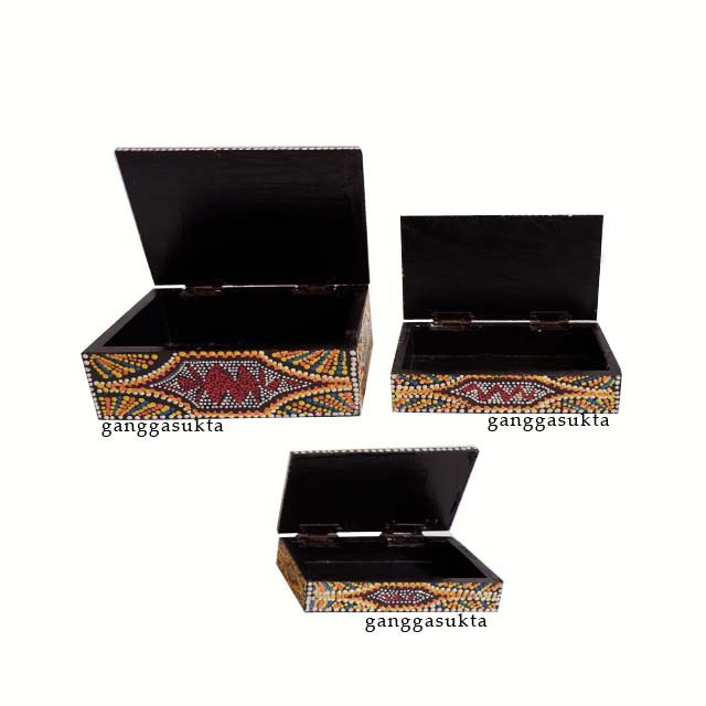 Eco-Friendly Handcrafted Wooden Storage Box Carved Elephant Dot Painting Luxurious Home Organizer for Decorative Use