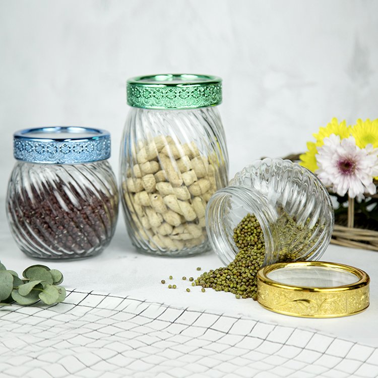 8oz airtight cheap round shaped small storage glass food jar empty glass candy jar and bottle with metal screw lid