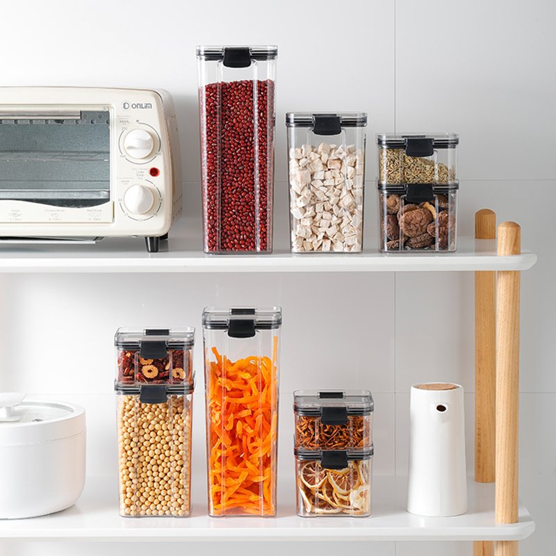 Newest food-grade PP+TRP+PET materials large plastic food storage box kitchen container airtight