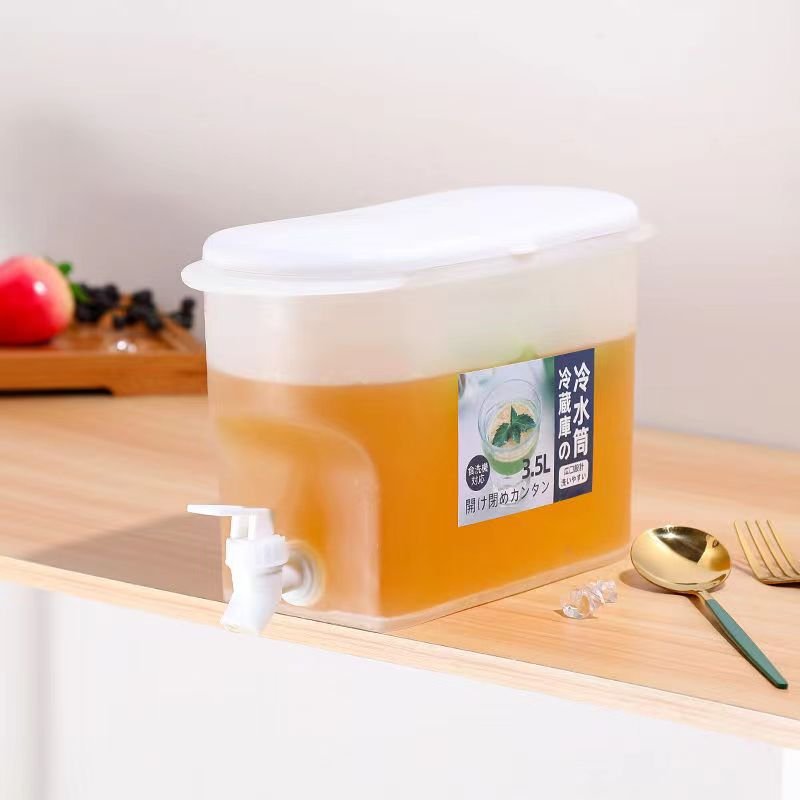 3.5L Capacity Plastic Cold Water Jug Kettle With Faucet Ice Juice Black Tea Water Fridge Storage Box Cold Drink Dispensers