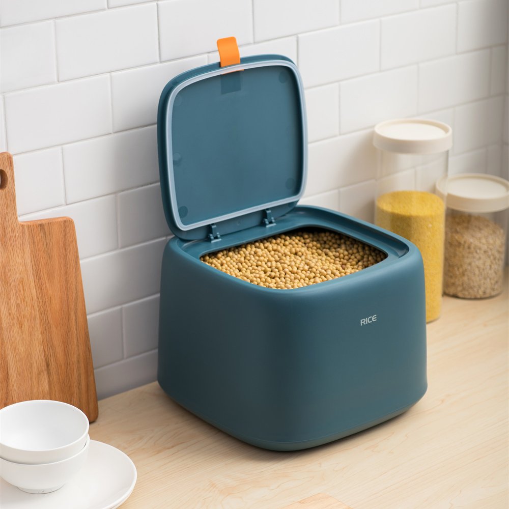 Large Airtight Plastic Food Storage Container 10L Rice Container Bin Perfect for Rice Flour Cereal Bread Storage