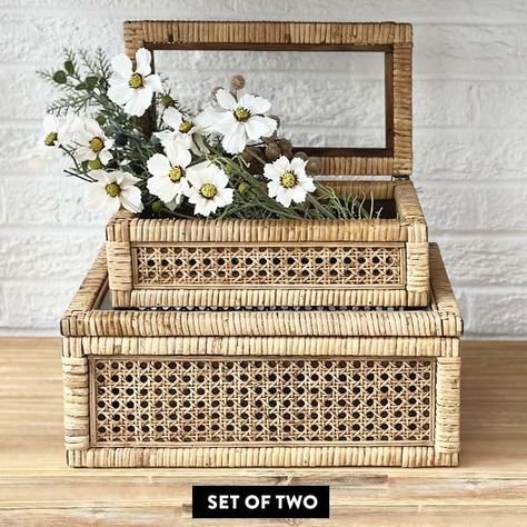 Factory direct sale rattan storage box with glass lid high-grade rattan storage box