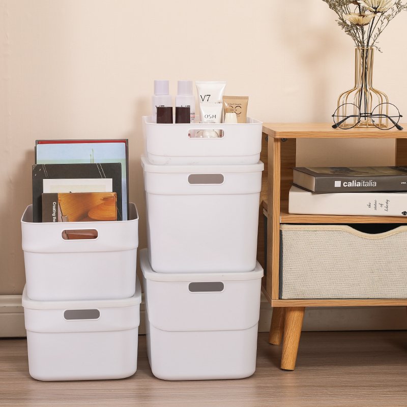 Hot Sell Durable Plastic Sundries Storage Box With Handle And Lid