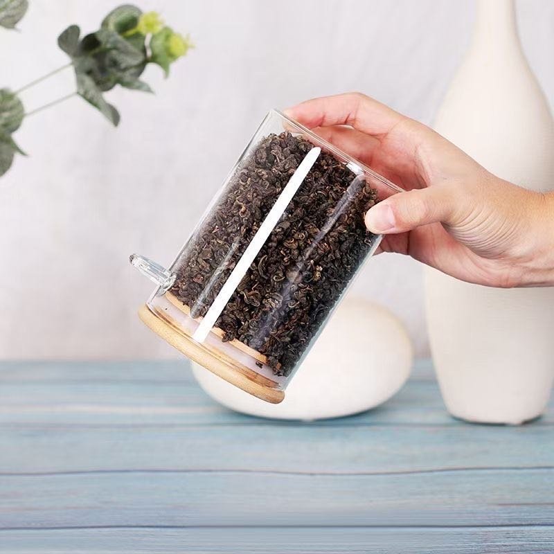 Hot Sale High Borosilicate Glass Jar Sealed Food Storage Canister Kitchen Seasoning Glass Jar Condiment Bottles with Bamboo Lid