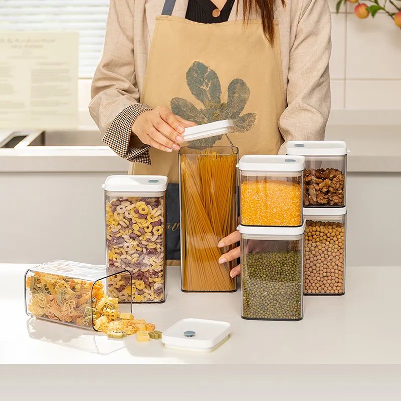 Household Kitchen Plastic Clear Kitchen Storage Container Airtight Food Container