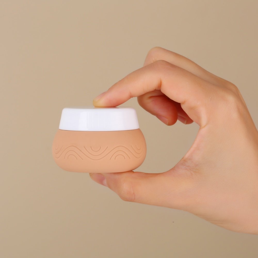 New best-selling portable 30ml sealed box travel cosmetics packaging box silicone storage box