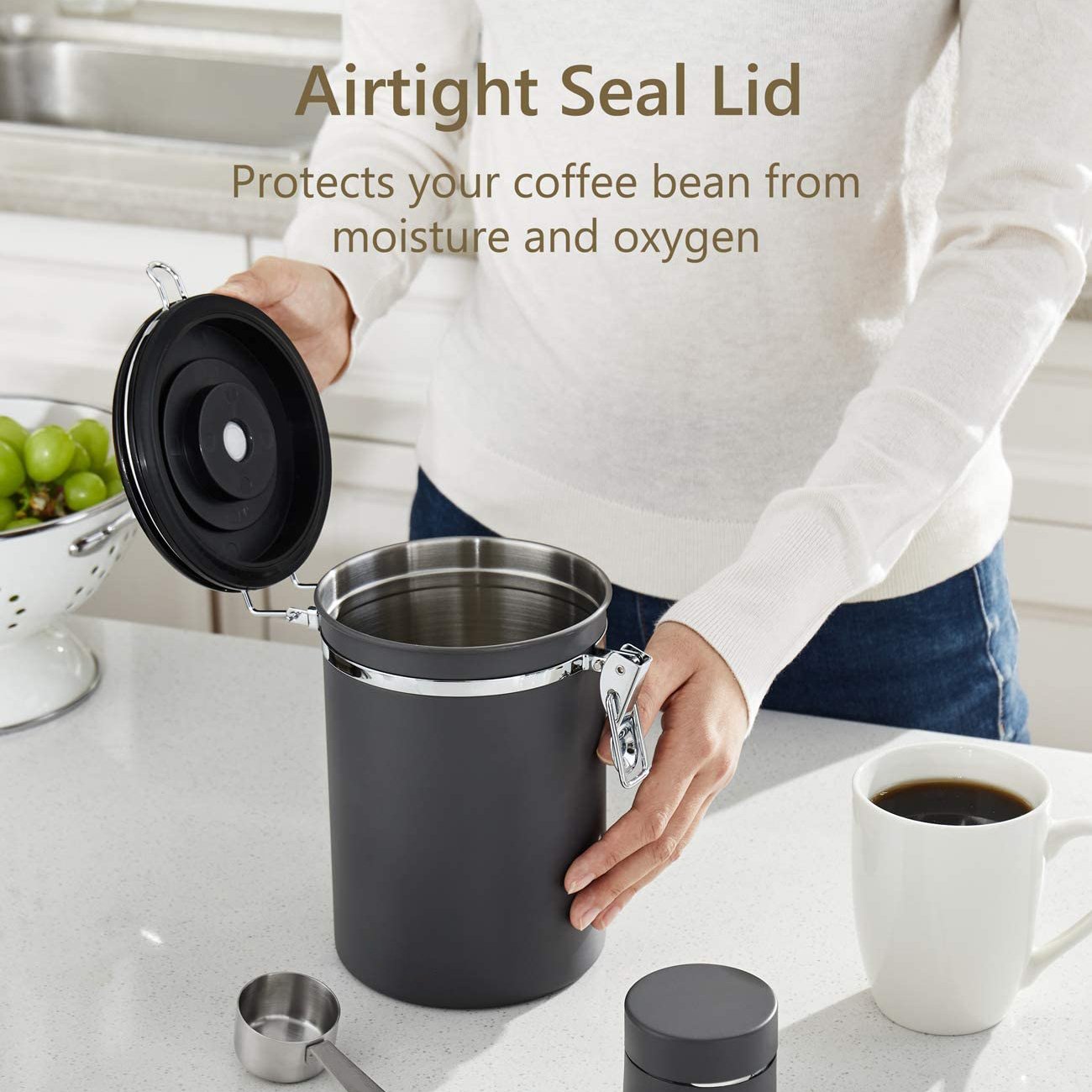 Custom Metal Kitchen Food Storage Jar Canisters Airtight Stainless Steel Coffee Bean Storage Container with Date Tracker