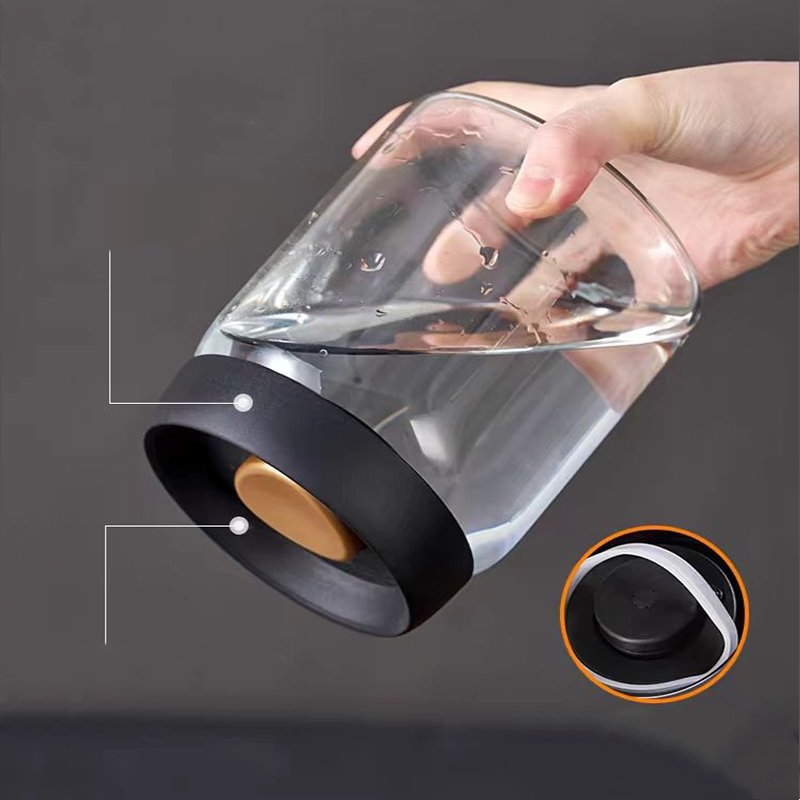 Glass Storage jars Multifunctional vacuum glass sealed jars are used for kitchen food storage and coffee bean storage