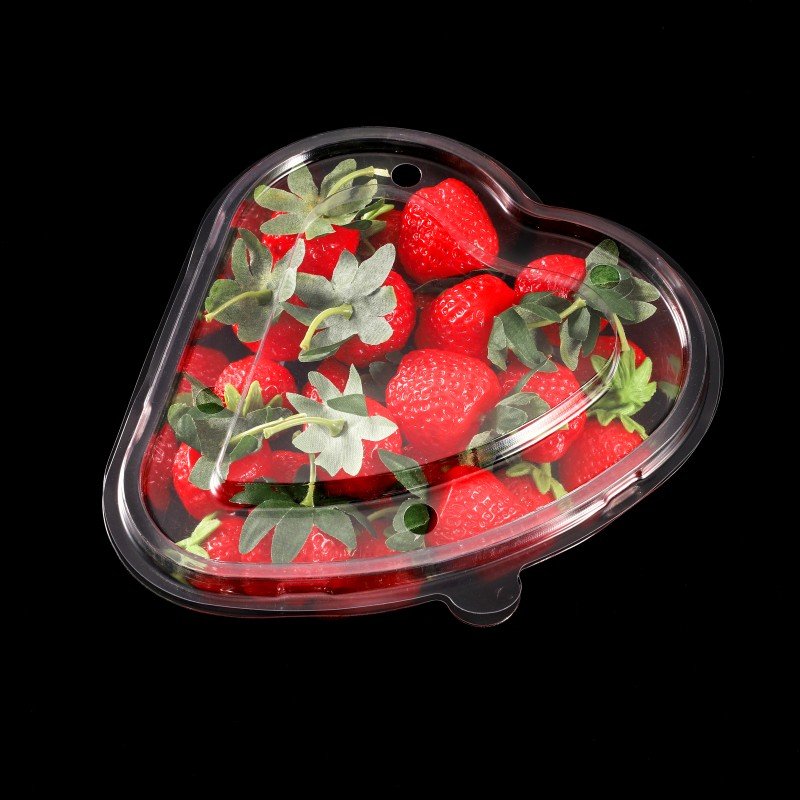 Plastic Heart Shaped Box For Strawberries Transparent PET Takeout Packaging Disposable Fruit Container With Cover