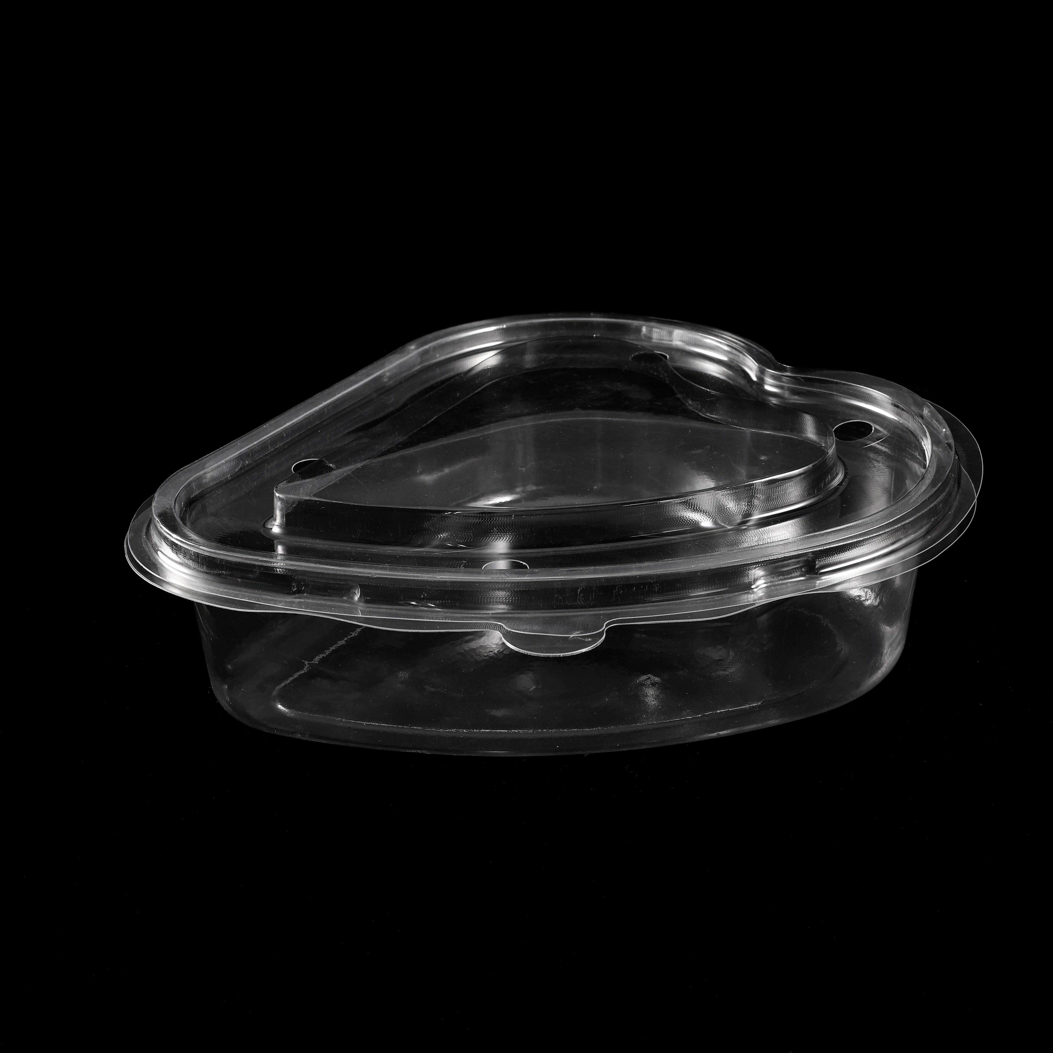 Plastic Heart Shaped Box For Strawberries Transparent PET Takeout Packaging Disposable Fruit Container With Cover