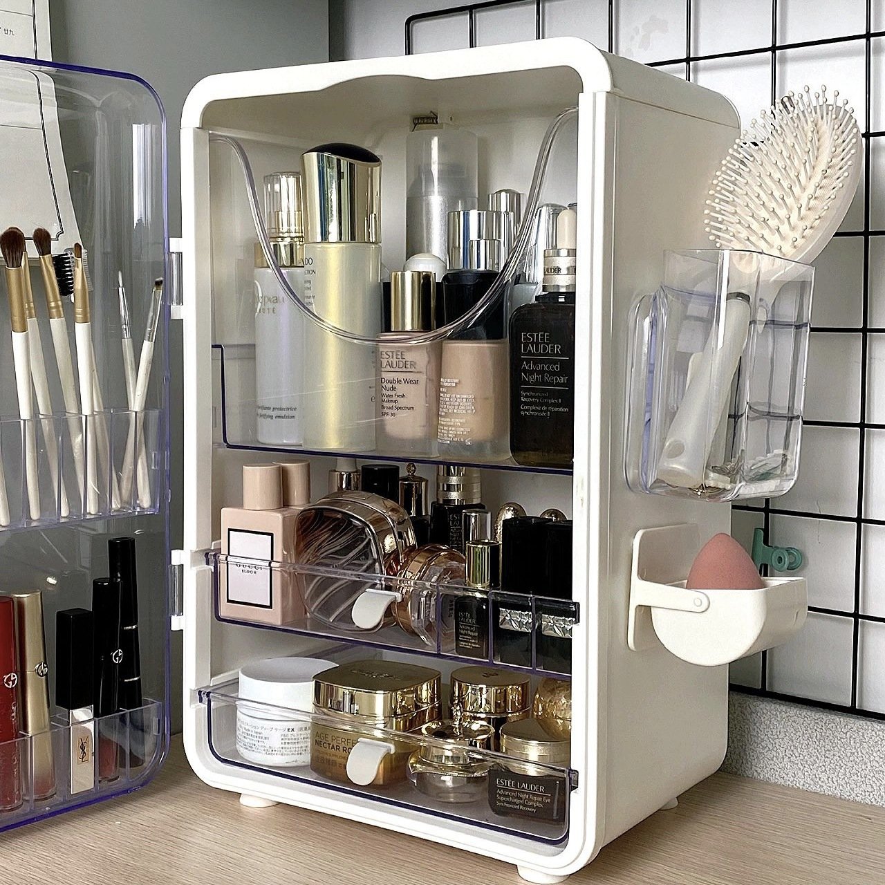 Storage box desktop large capacity cosmetic storage box Storage box Dust proof cabinet