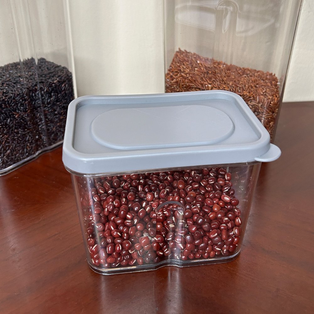 Hot Sales Transparent Sealed Container Organizers Plastic Food Storage Container with Lid