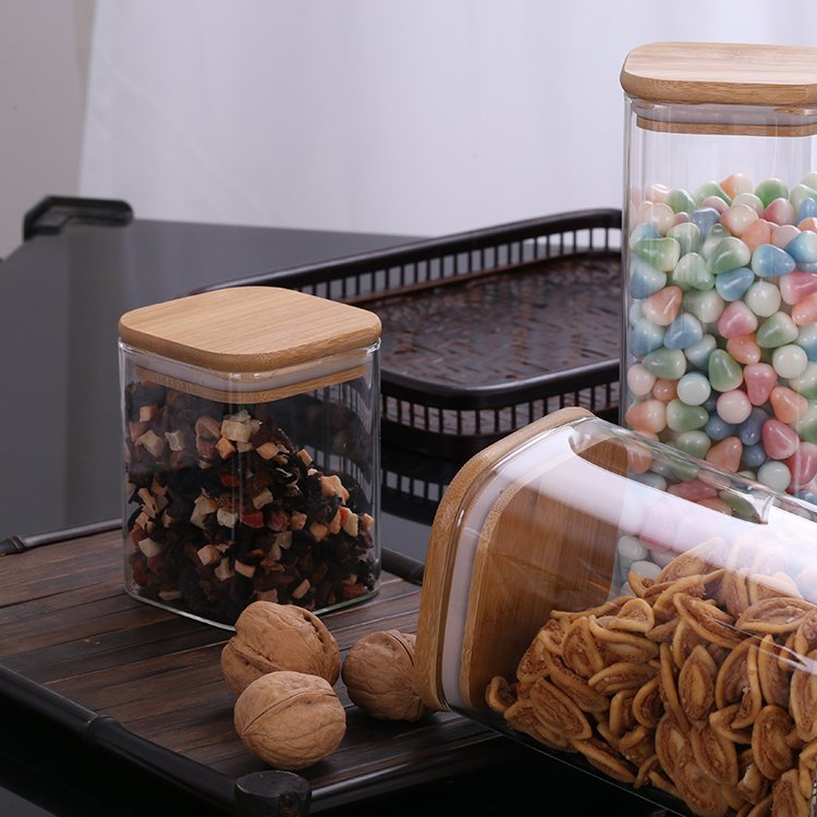 Factory Price borosilicate Kitchen custom square storage glass jars with bamboo lid