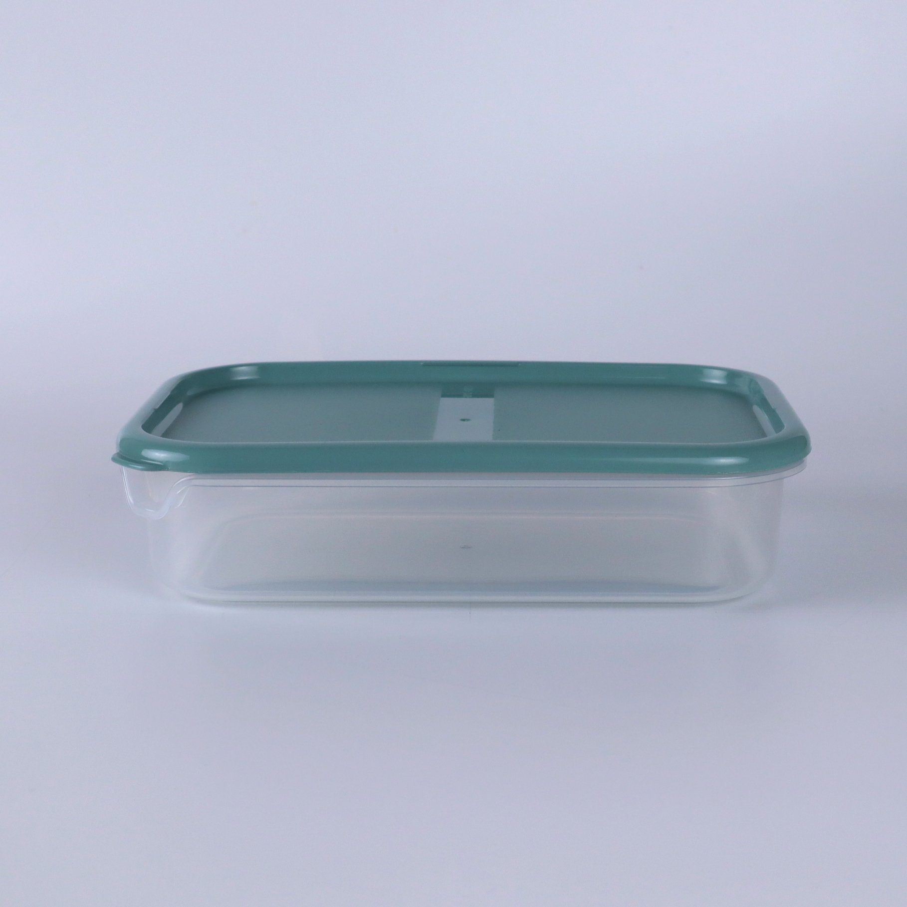 9045 Classic Style Rectangle Plastic Food Storage Container 2,250 ML Microwavable Foldable for Lunch Kitchen Use