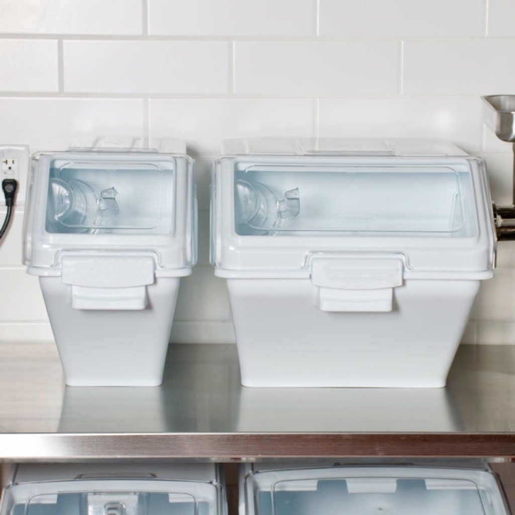 Multifunction Rectangle 10L 24L 47L 81L 102L 120L Kitchen Plastic Ingredient Bin Movable Storage Flour Bins