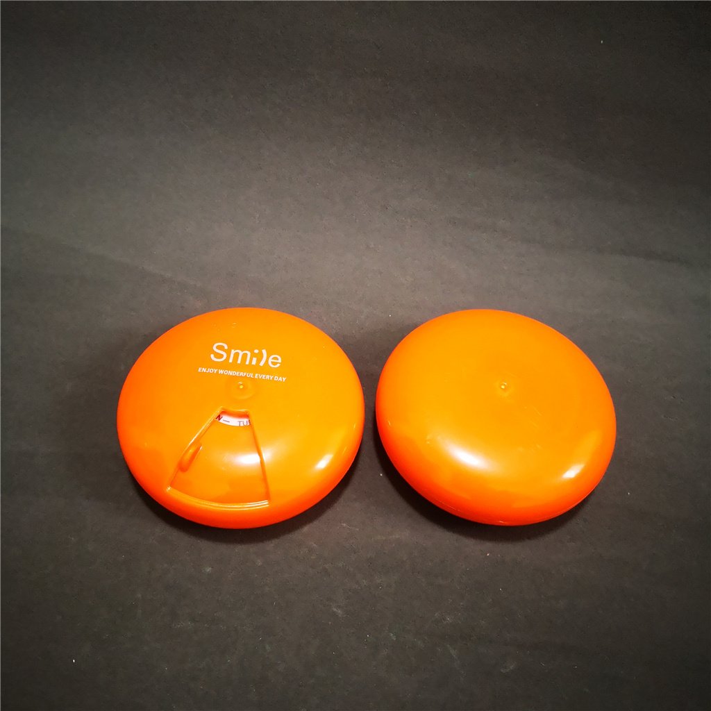 Plastic round pocket weekly 7 days slide pill storage case box