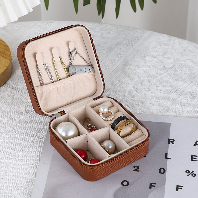 Women Girls Portable Travel Jewelry Storage Box Small Ring Earring Jewelry Boxs Travel Portable Jewelry Box