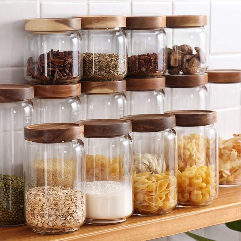 4 Pcs One Set High Quality Borosilicate Spice Glass Jar With Acacia Lids Airtight Glass Food Container Set For Food Storage