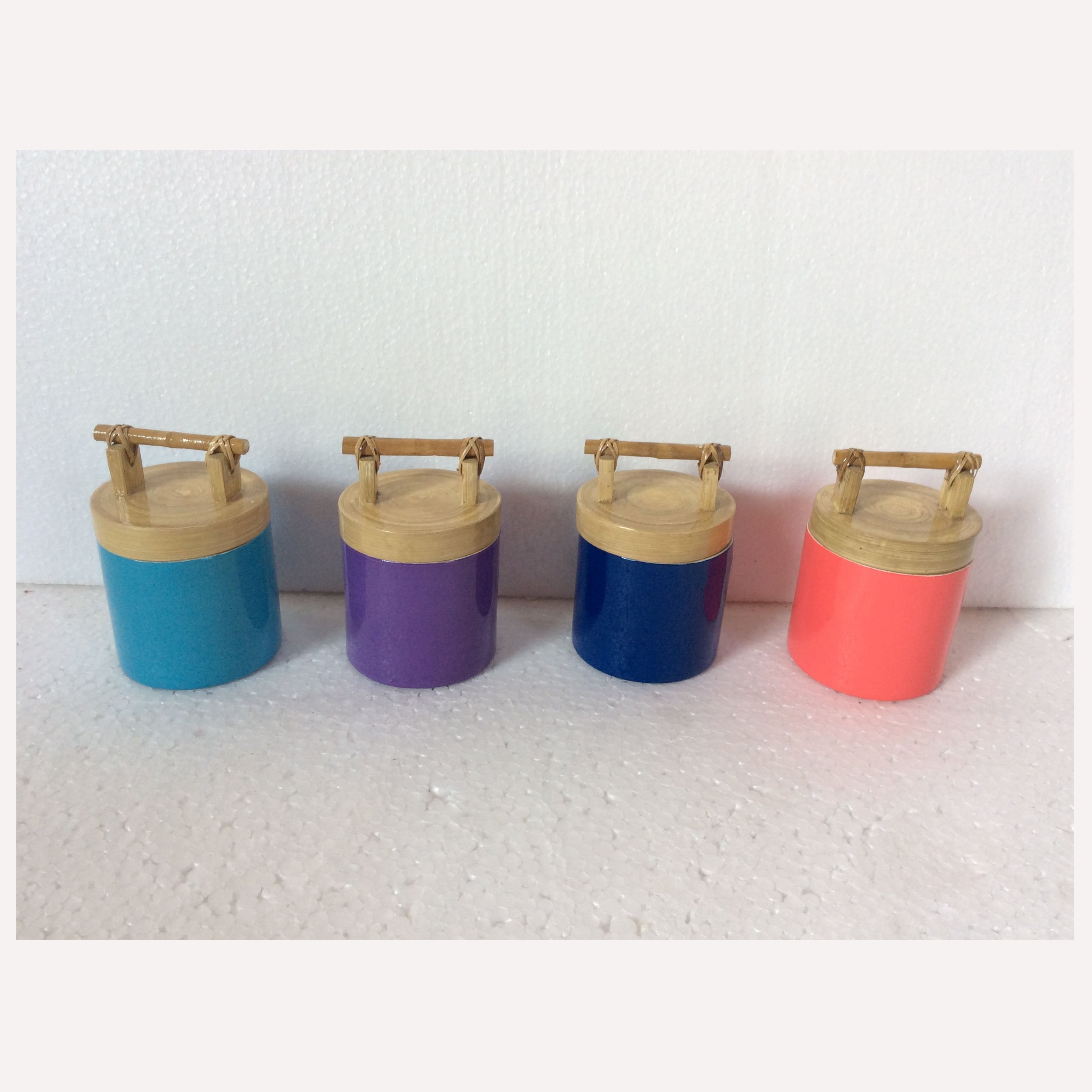 New design handicraft round spun bamboo canister Round bamboo boxes with lid made in Vietnam