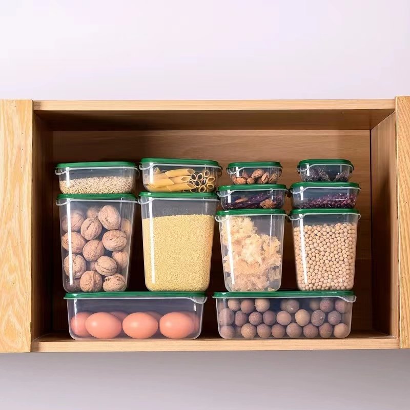 17-piece set plastic crisper transparent fruit storage box with lid sealed refrigerator can be microwave heated.