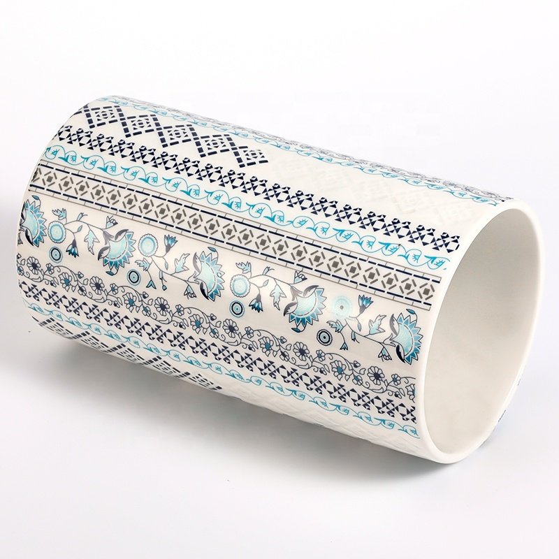 Custom Food Grade Vintage Embossed Blue Floral Decal Printing Shinny Porcelain Food Jar Bamboo Lid Ceramic Food Storage Canister