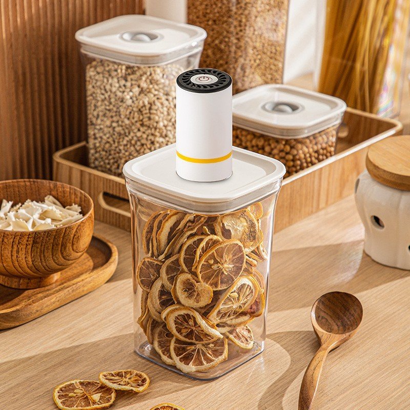 High Quality Hot Sale Cereal Storage Box Square PET Press Type Simple Air Vacuum Sealed Kitchen Noodle Box