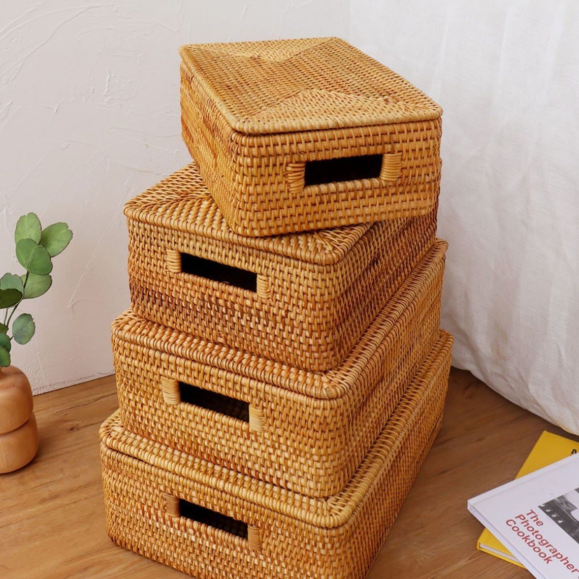 Stackable lidded storage box rattan foldable natural handwoven cheapest price boxes for storing tool and accessories