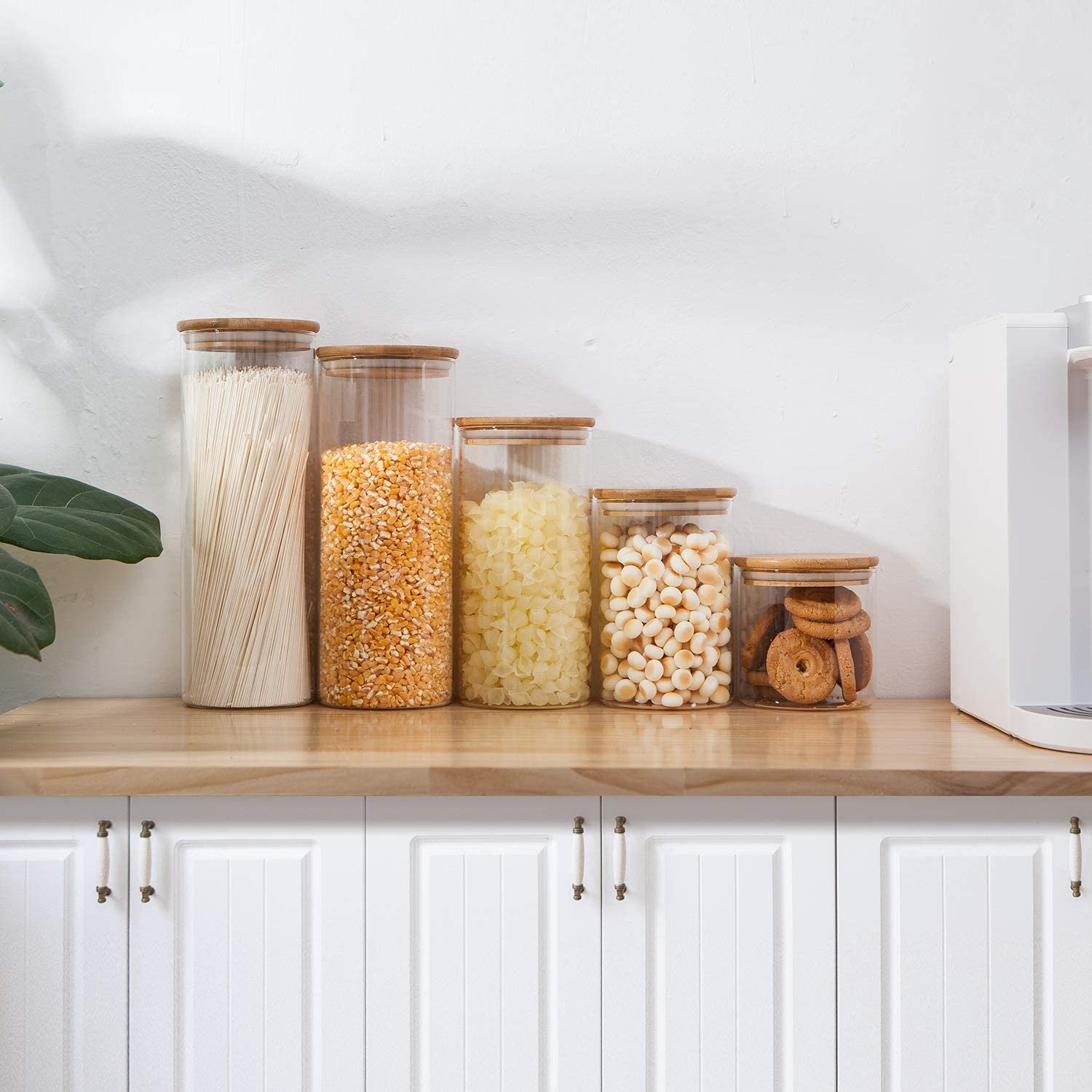 Custom Large Country Style Kitchen Food Spice High Borosilicate Glass Container Storage Jars With Lids Eco-friendly