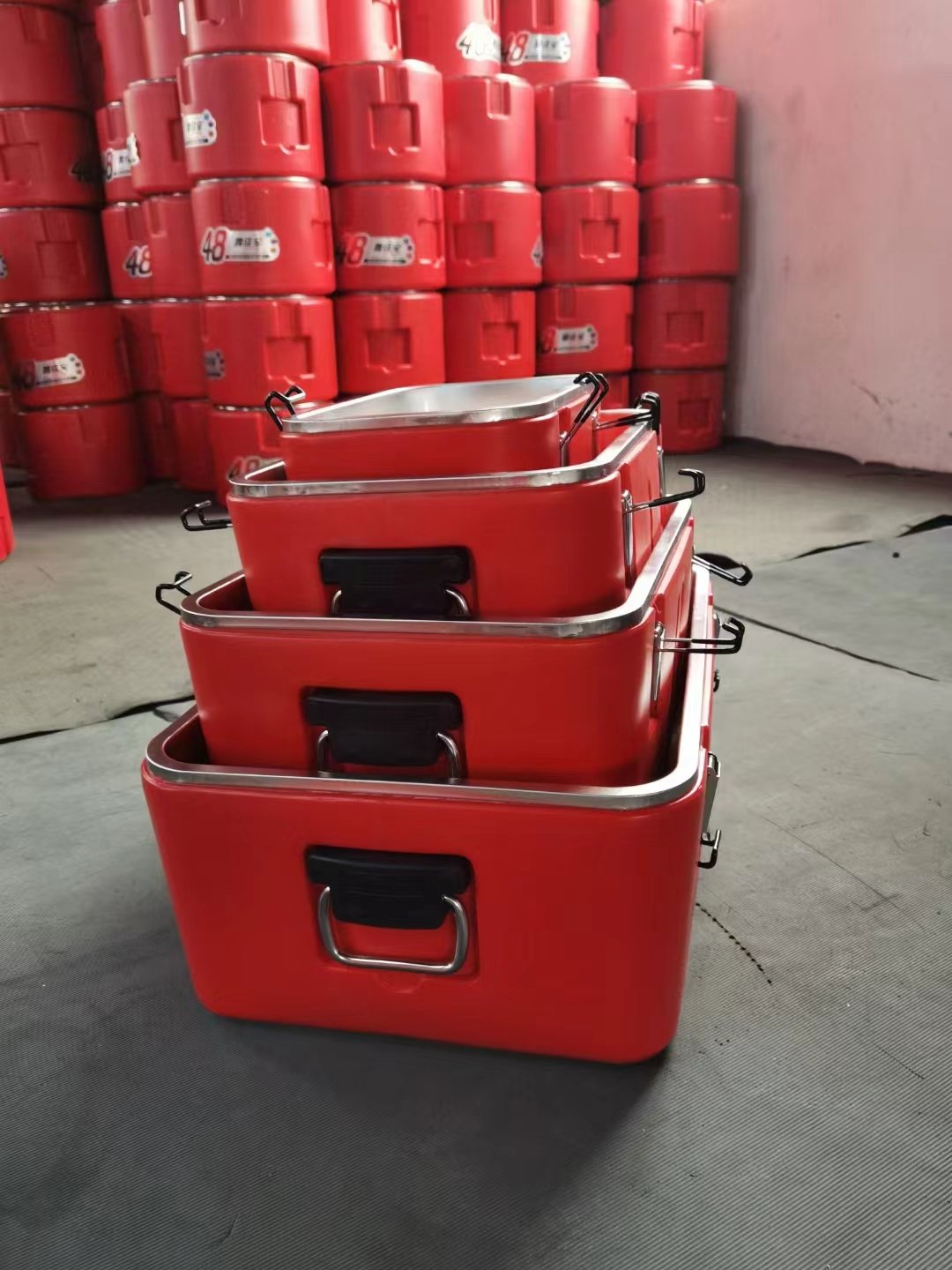 Outdoor Camping Incubators Premium Food Storage and ContainerKeep warm and cold