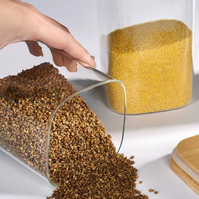 Wholesale Customization Size Kitchen Storage Glass Bottle Food Storage Jar With Bamboo Lid