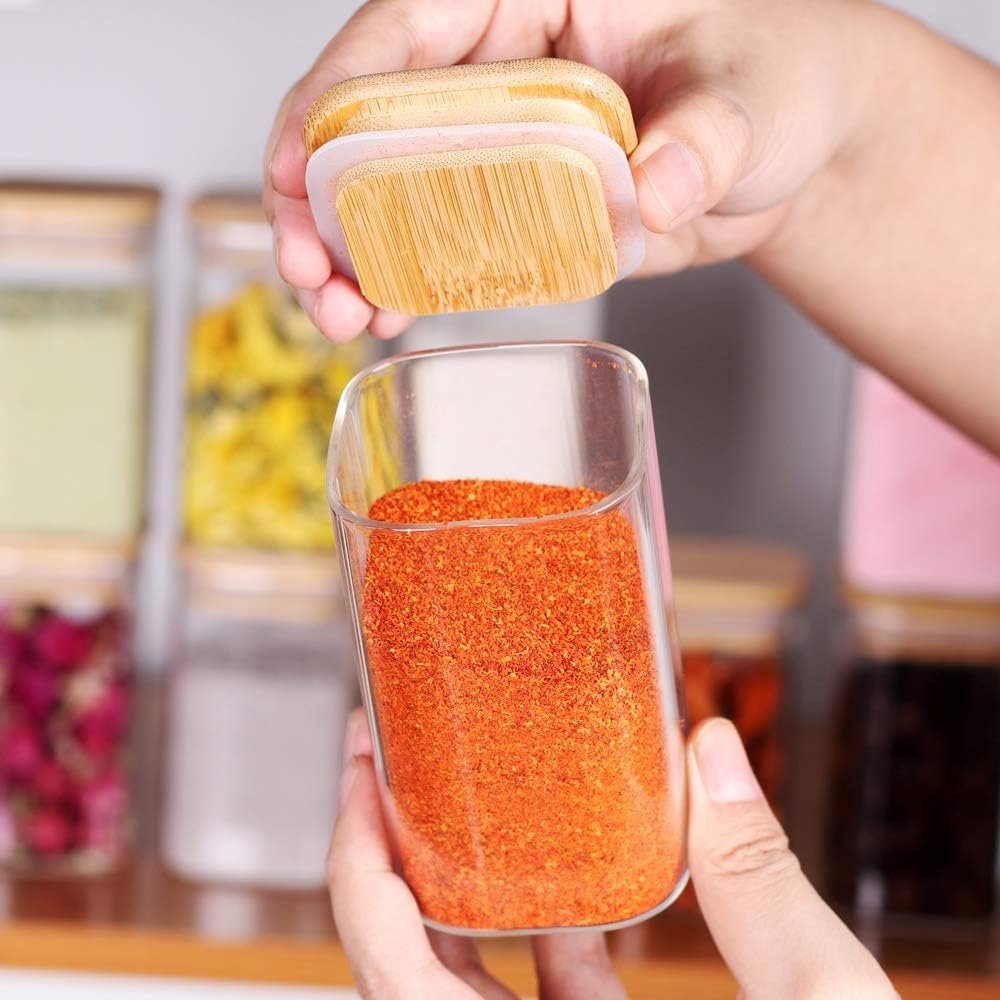 YOLOWE HOME Modern Design 8-Pack Square Sealed Jar Spice Storage Container Kitchen Glass Food Storage Lid with Grain Storage
