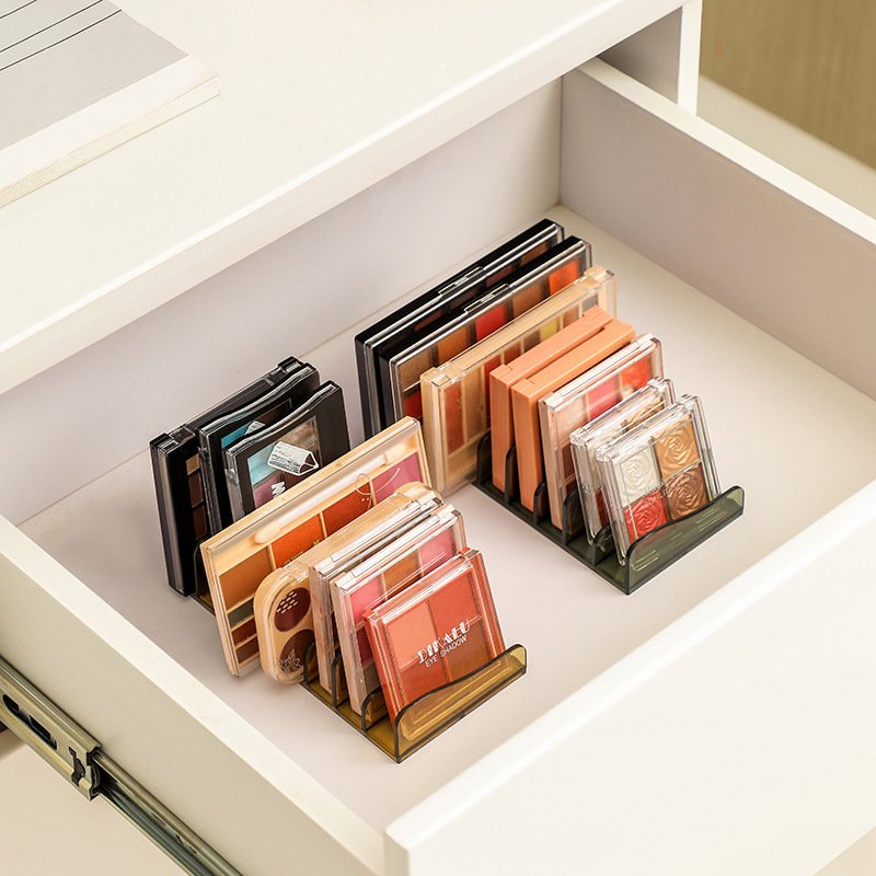 Wholesale Creative Convenient Divided Makeup Palette Plastic Cosmetic Organizer Storage Boxes For Bathroom Countertops