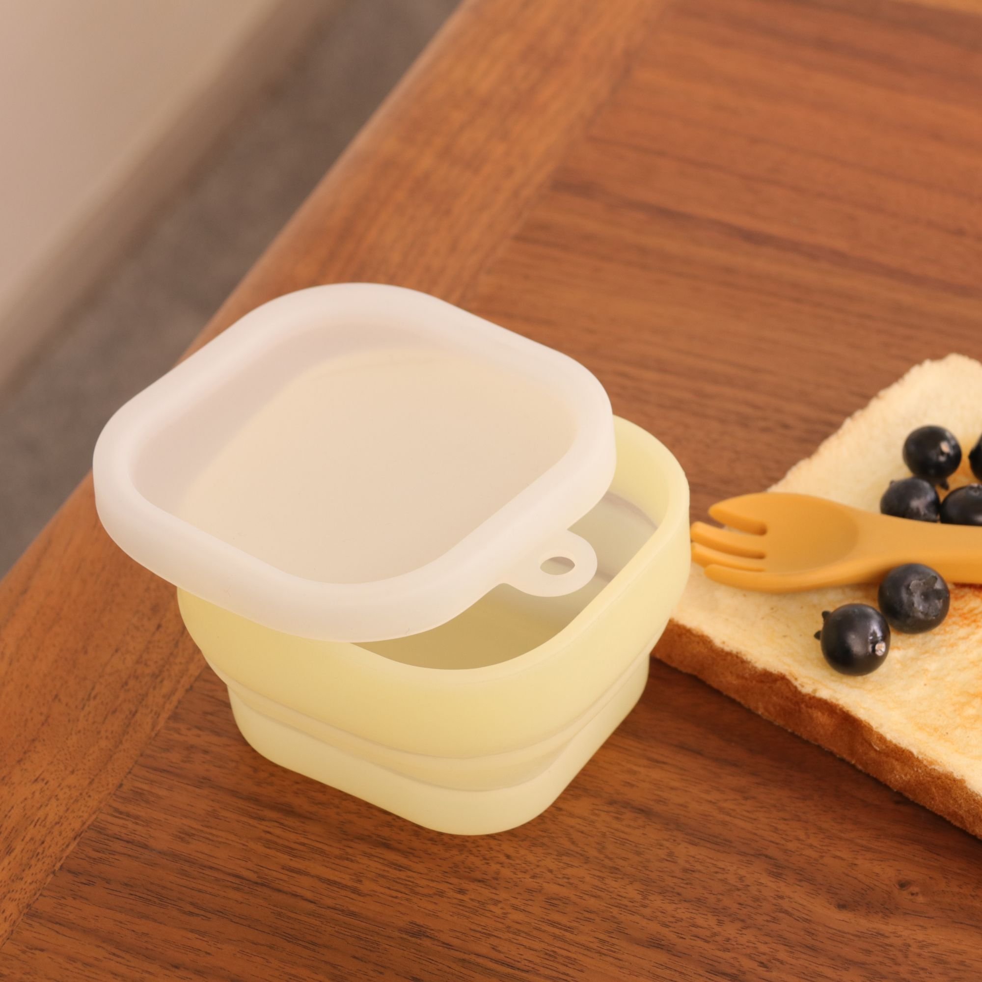 BPA free ECO friendly Collapsible Silicone Bento Box for Kids Lunch