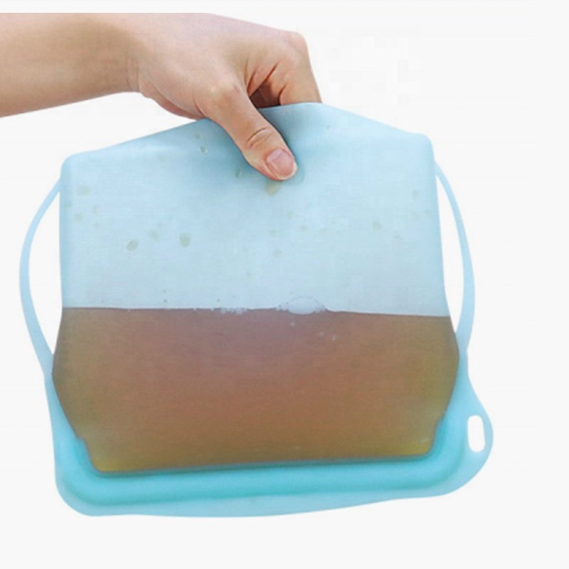 2024 Large 1000ml 500 ml Eco Friendly Reusable Resealable Bags Food Grade Silicone Breast Milk Food Storage Bag with Labeling