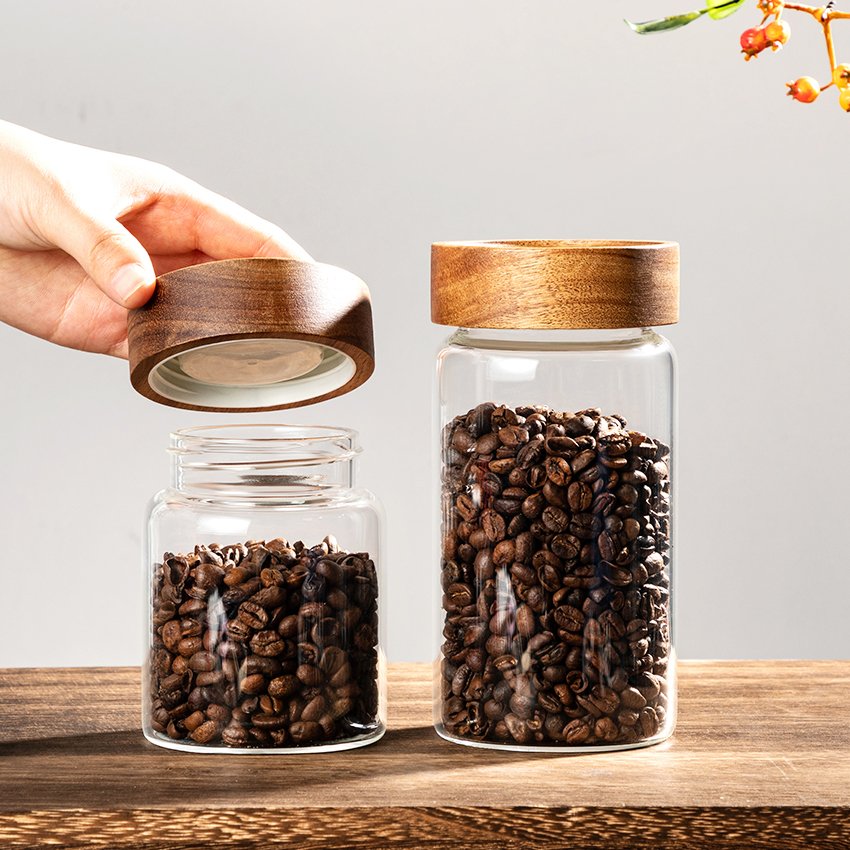 Factory wholesale Borosilicate Glass Food Storage Jar Stackable Storage Glass Jars Container Sealed Jars With Acacia Lid