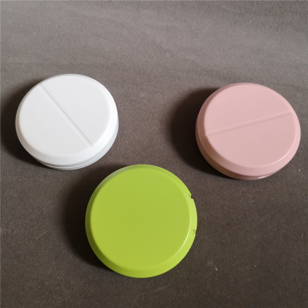 Plastic round cutting splitter pill storage case box