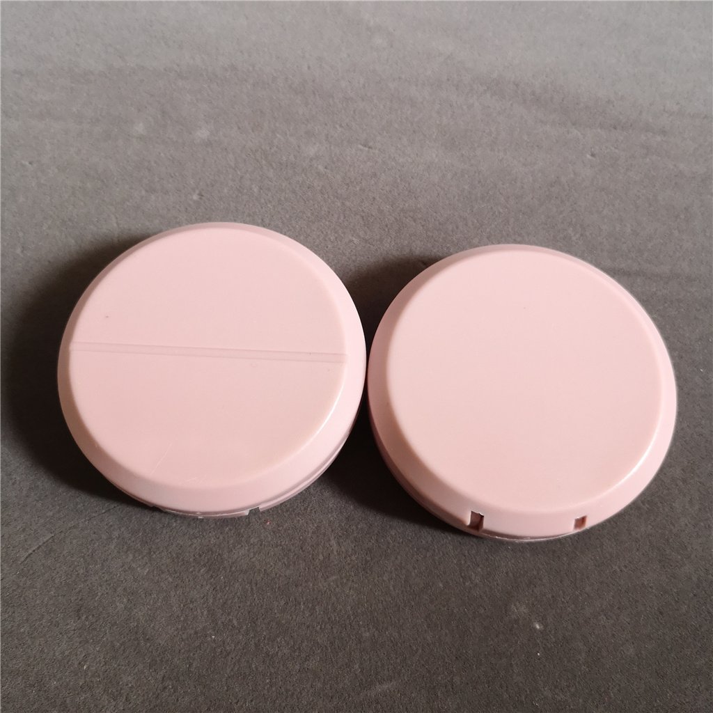 Plastic round cutting splitter pill storage case box