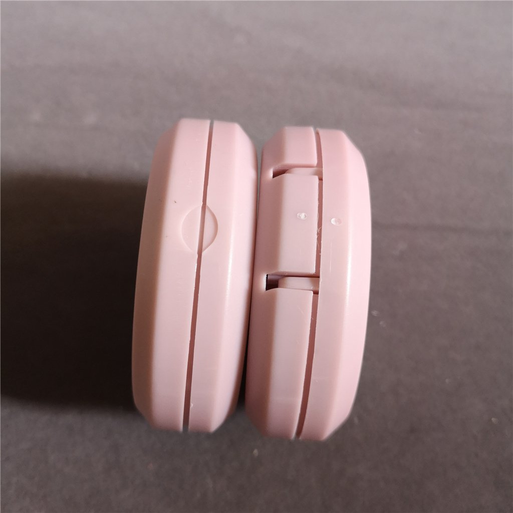 Plastic round cutting splitter pill storage case box