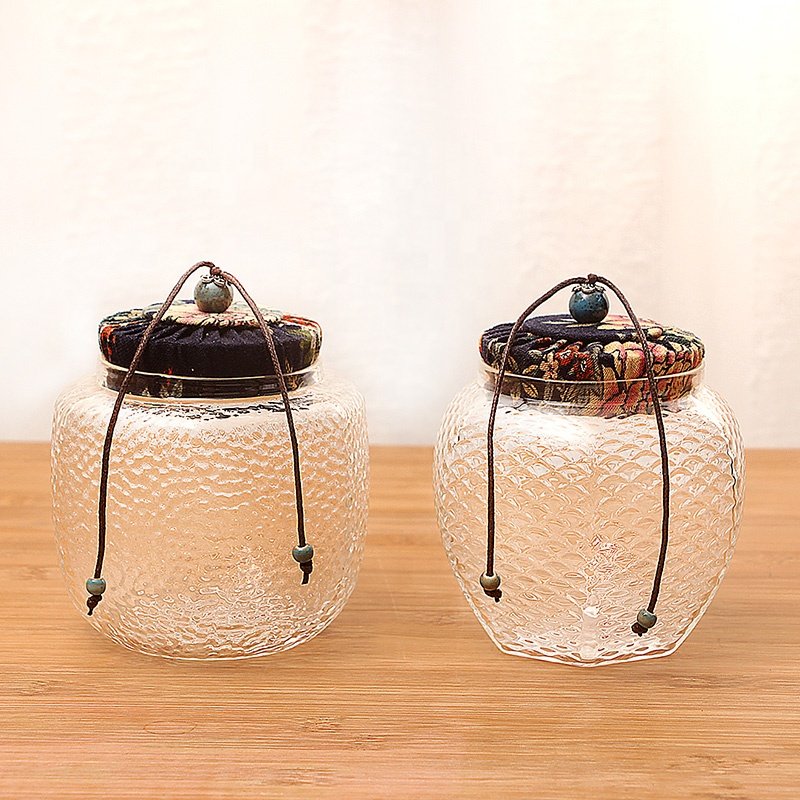 Wholesale Simple Style Candy or Coffee Airtight Food Storage Glass Perfume Jars with Sealing Cover Lid Food Storage Containers