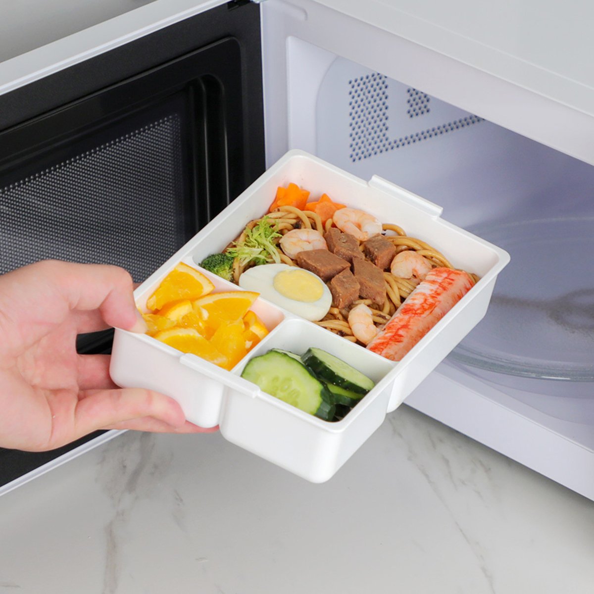 Hot Sale Custom Lunch Box For Baby Plastic Food Container 3 Compartment Lunch Box With Spoon And Fork