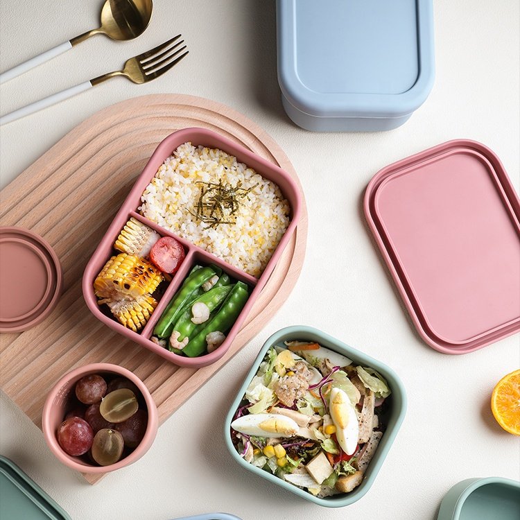 High-Capacity Three Grid Divide Food Grade Silicone Bento Lunch Box BPA Free Food Storage Box With Lid