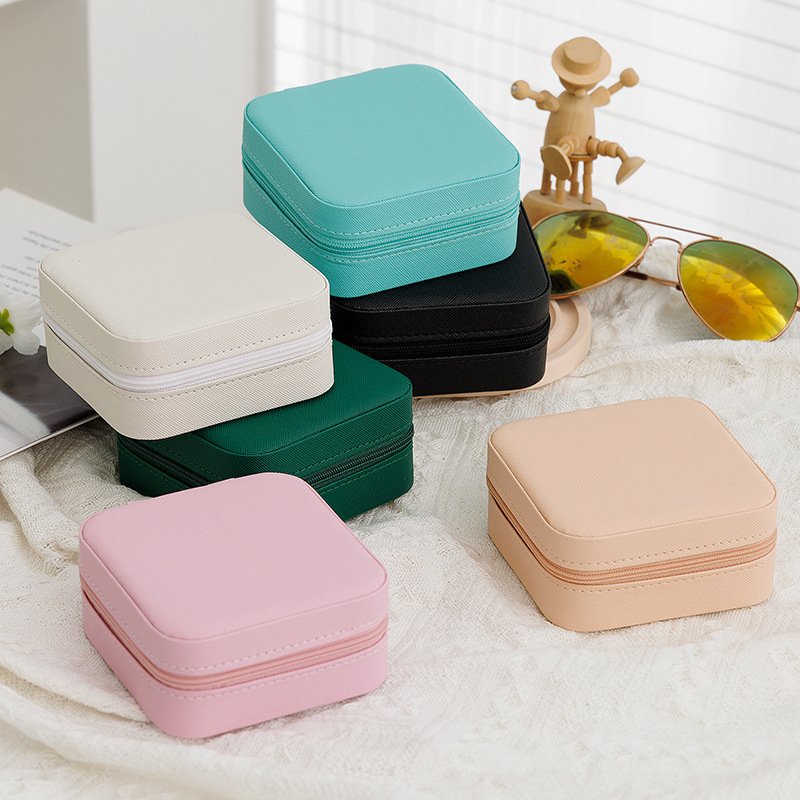 Mini Jewelry Travel Storage Box, Small, Portable Jewelry Organizer Display Storage Box For Rings Earrings Necklaces Gifts
